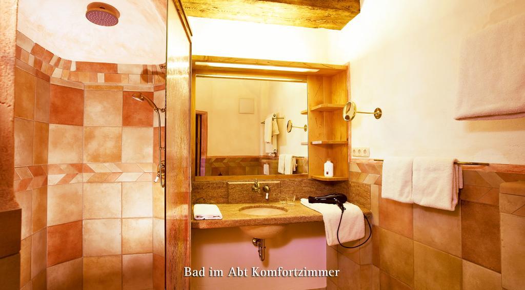 Irseer Klosterbraeu Room photo